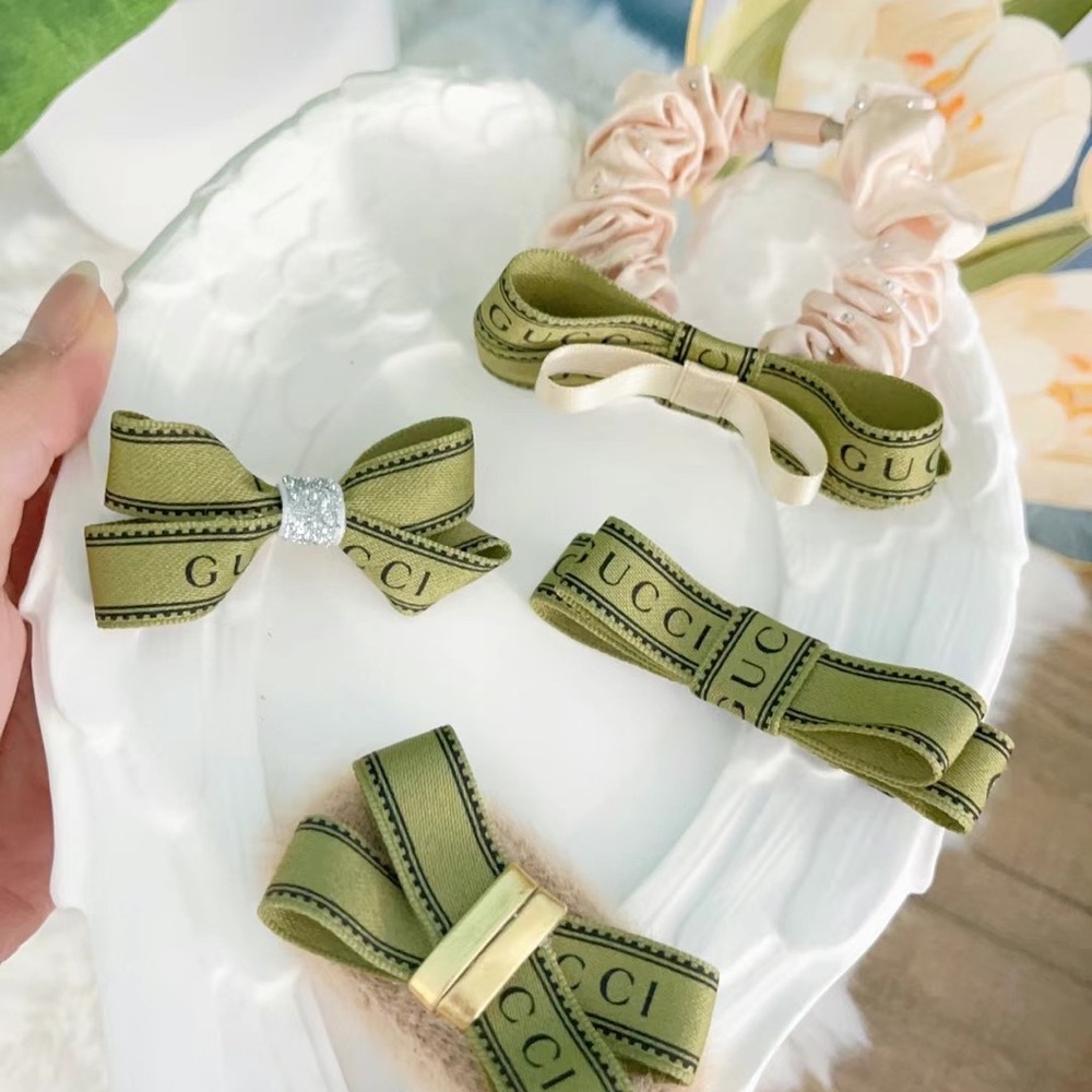 Hair accessories
